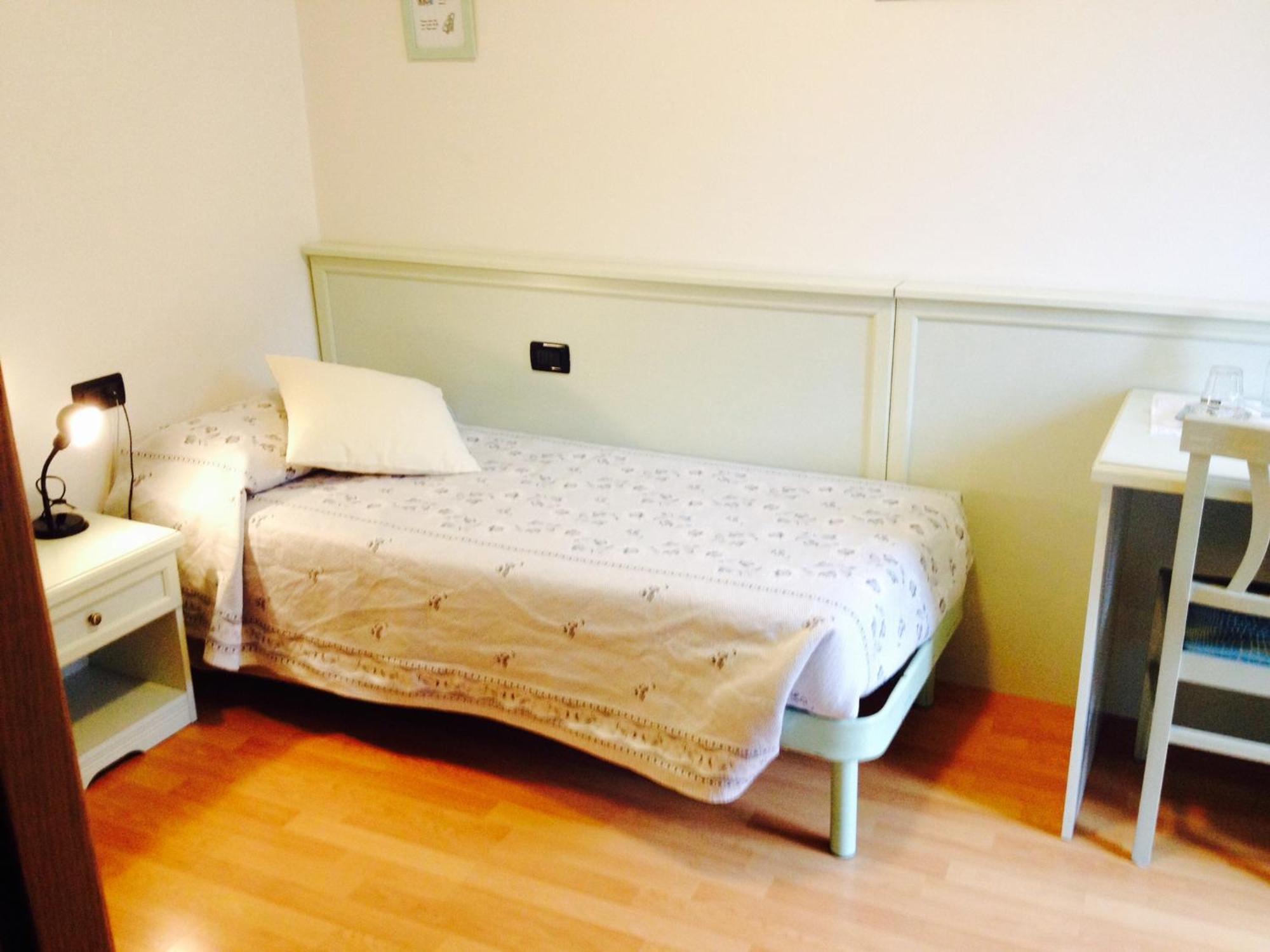 Albergo Maggiorina Bezzecca Zimmer foto